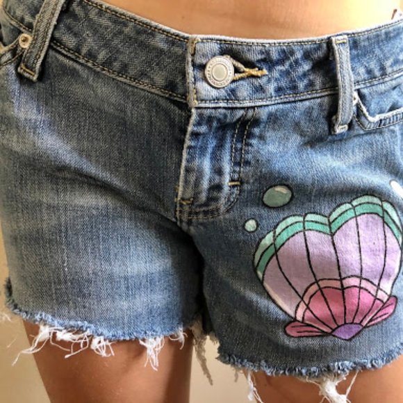 Handpainted Shorts - Picture 1 of 1